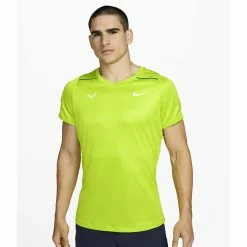 Alternative view of Nike Men's Rafa Challenger Crew - Atomic Green